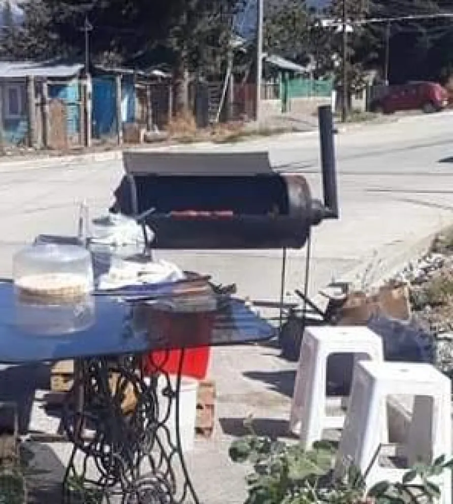Les robaron el chulengo con el que trabajaban y ahora piden ayuda