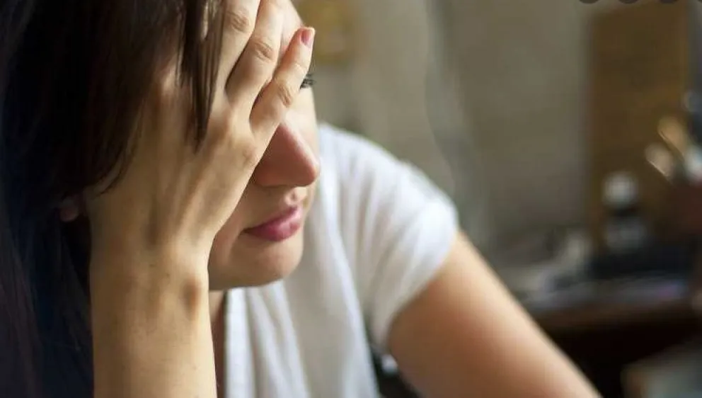 Colegio de Psicólogos: "Salud mental no implica estar todo el tiempo feliz"