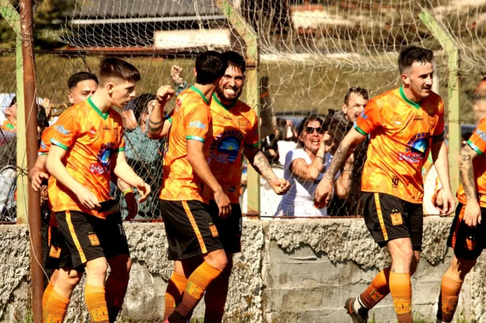 Se juega una nueva fecha de la A y hay semifinales en la B