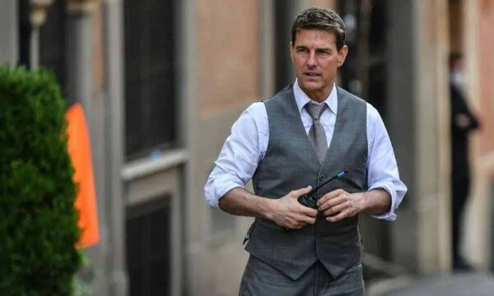 ¡Irreconocible! ¿Qué se hizo Tom Cruise en la cara?