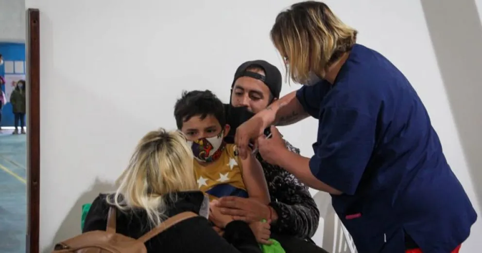 Arrancó la vacunación contra el COVID-19 a menores de 3 a 11 años