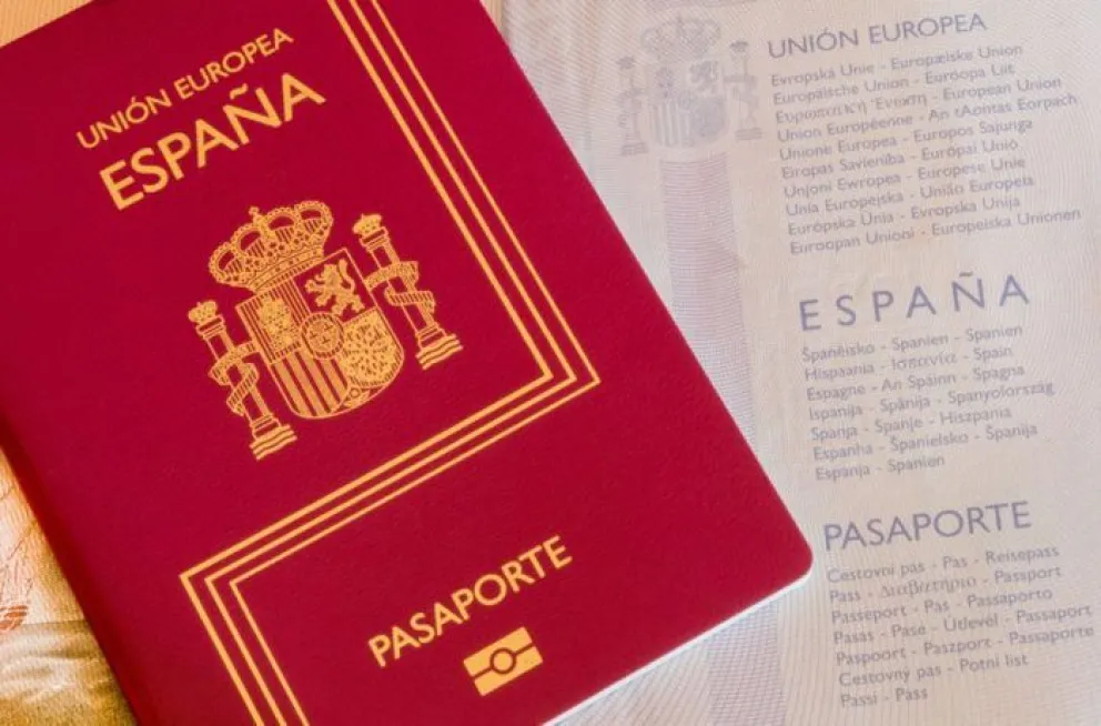 La “Ley de Nietos” ilusiona a los argentinos que buscan la ciudadanía española