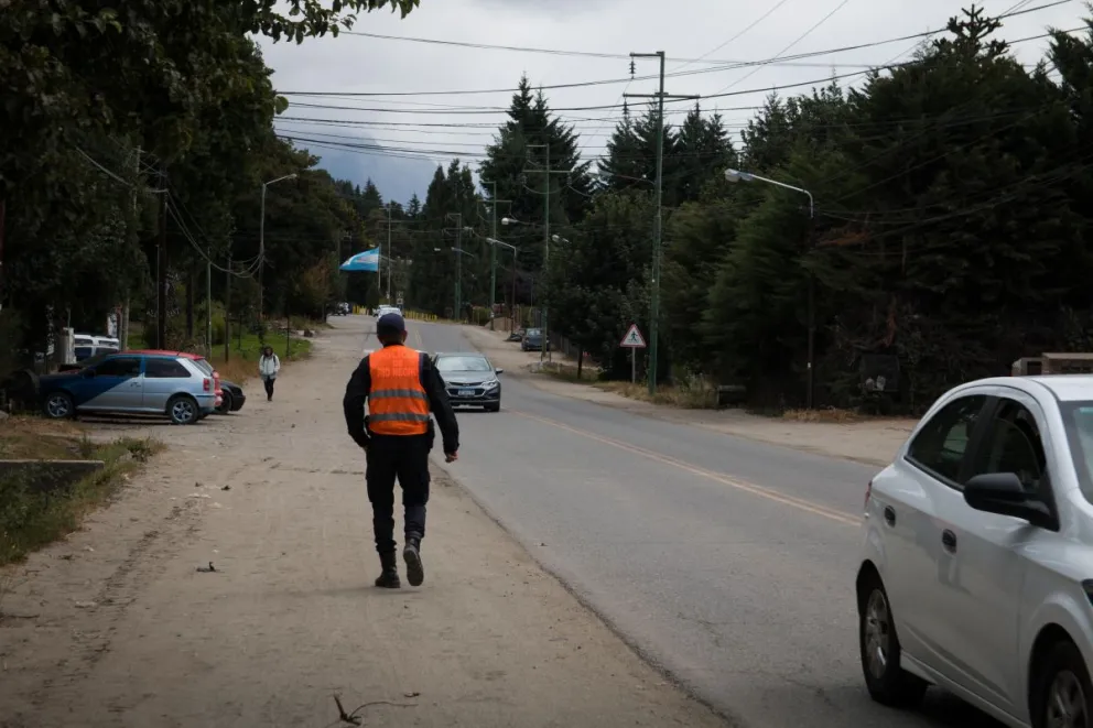 El jefe comunal destacó la labor de la Policía de Río Negro, pero cree que requiere más respaldo.