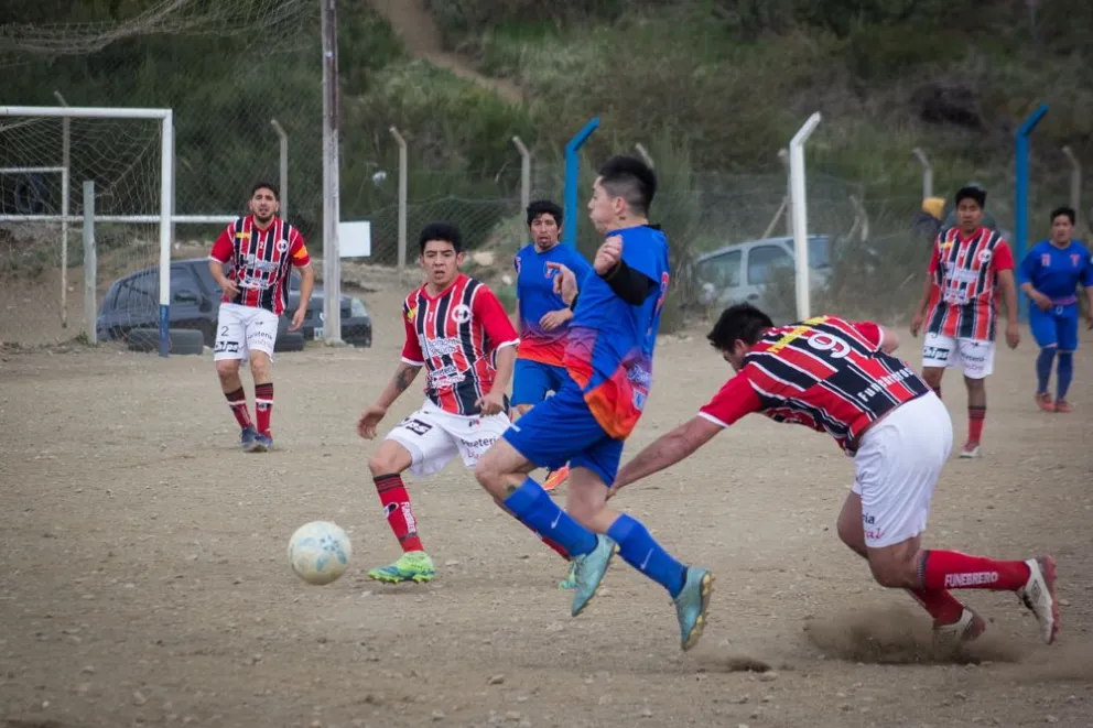 Se juegan dos partidos de la B