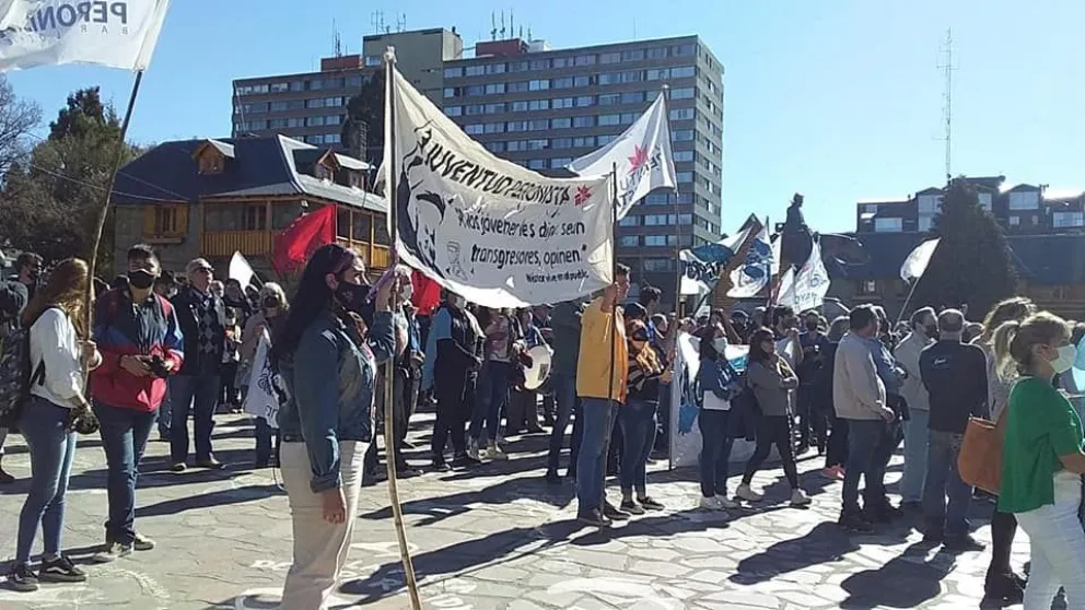 En Bariloche se celebró el Día de la Lealtad Peronista 