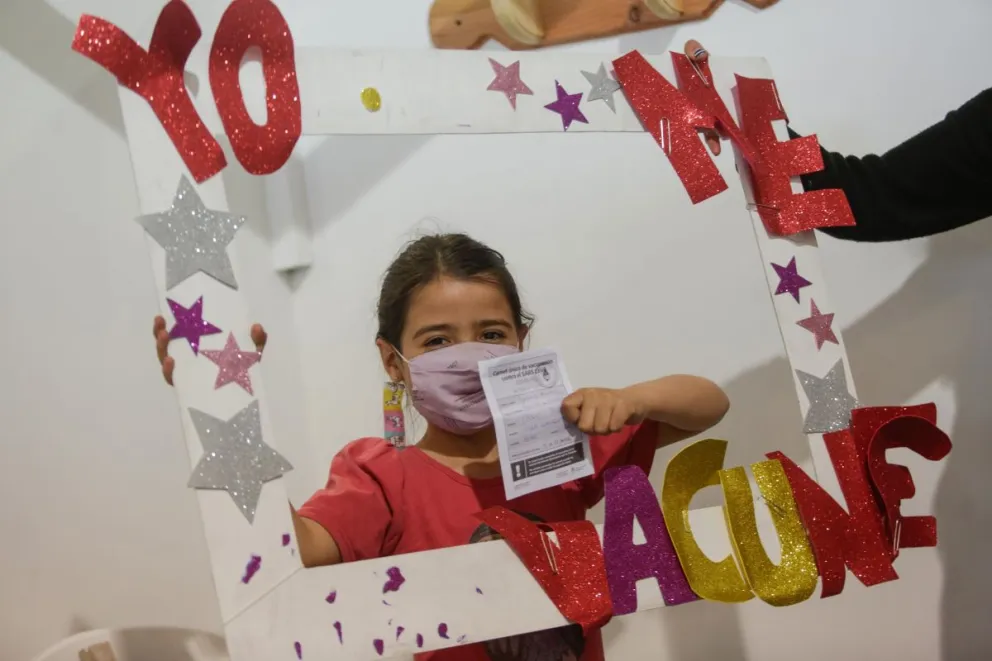 Durante los festejos de carnaval el equipo de salud del hospital estará vacunando en el Centro Cívico 