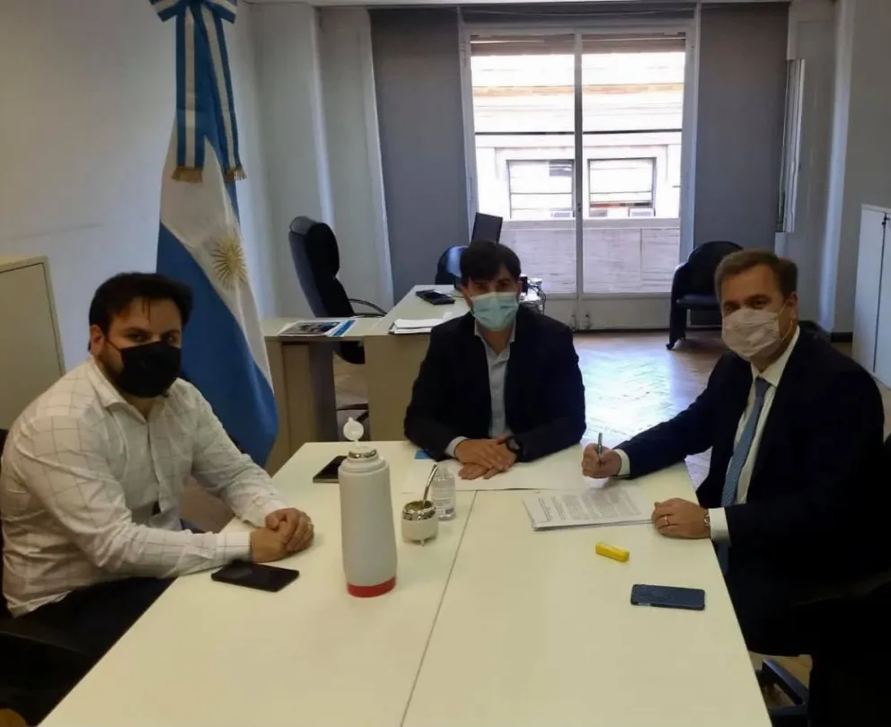 El Bolsón: Pogliano anunció que Nación invertirá $216 millones para construir la terminal 