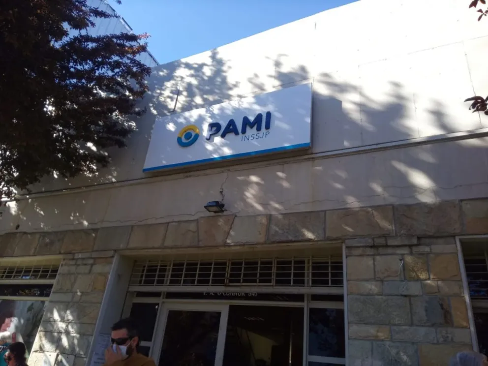 Trabajadores de PAMI indicaron que Ragusa es una “paracaidista”