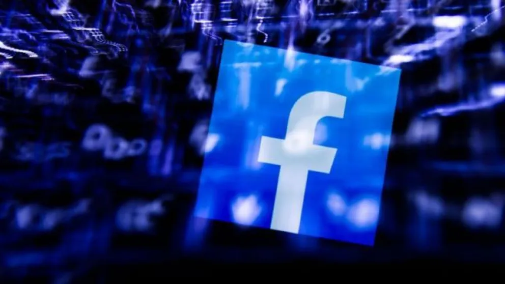 ¿Se viene Metaverso? Facebook planea cambiar de nombre para limpiar su imagen 