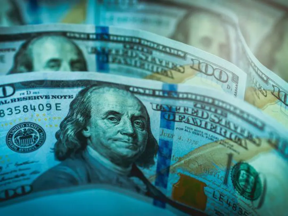 El dólar blue sigue subiendo: ¿A cuánto abre este viernes?