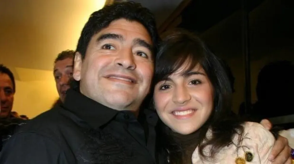 El dolor de Gianinna Maradona a días del cumpleaños de su papá: "Mi corazón no está listo para el 30"