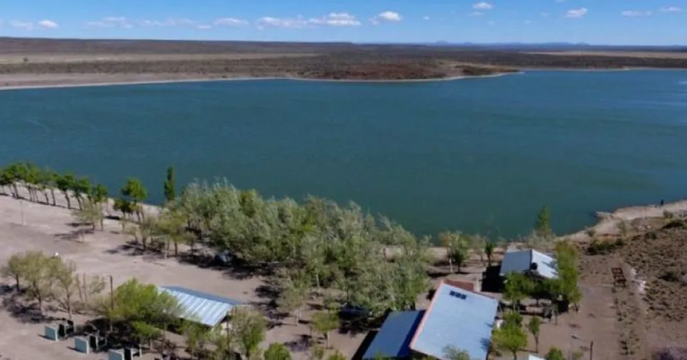 Sembrarán 40 mil ejemplares de truchas en la laguna Ñe Luan 