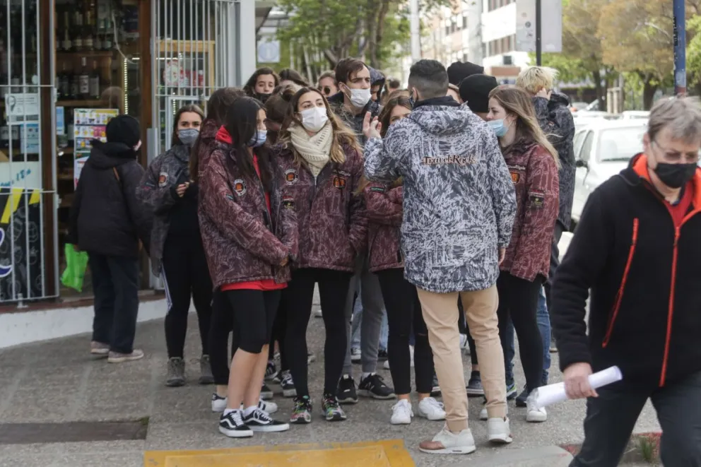 Registraron un ínfimo porcentaje de egresados contagiados con Covid-19