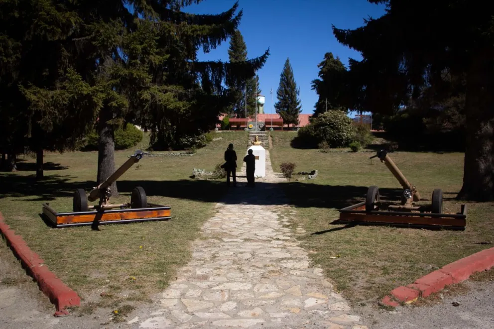 Junta de firmas online para frenar la entrega de tierras del ejército a comunidades mapuches