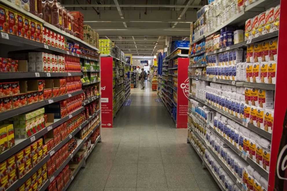 El próximo lunes los supermercados no abrirán sus puertas
