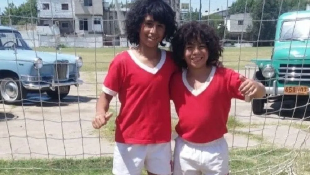Las gambetas de Claudio Ñancufil fueron las de Maradona en la nueva serie