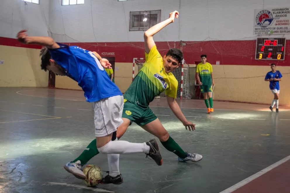 Impresionante fecha del fútbol de salón de LIFUBA