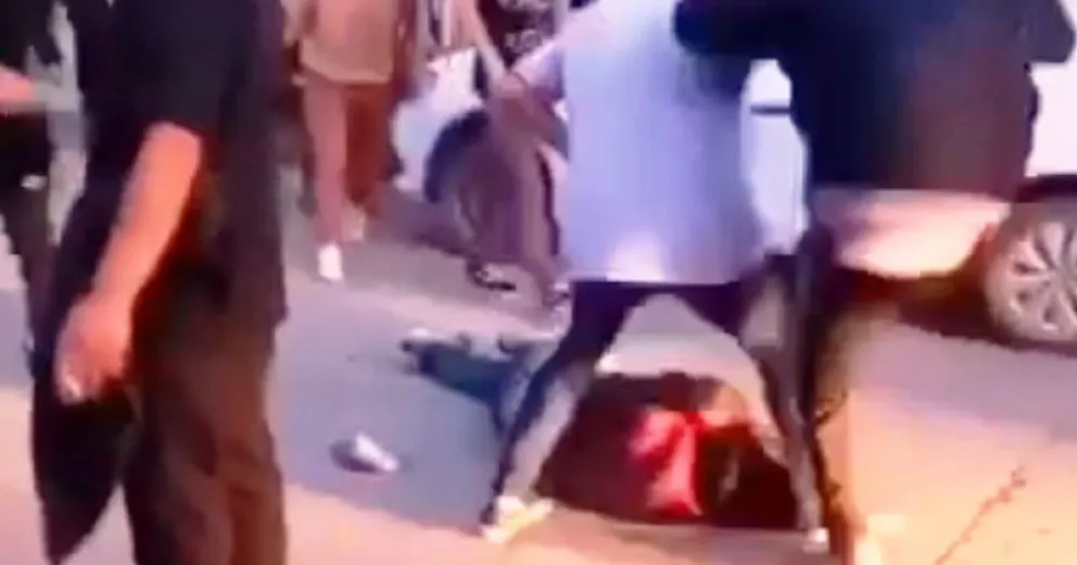 El Bolsón, consternado por la salvaje agresión que sufrió un joven y se viralizó en las redes  