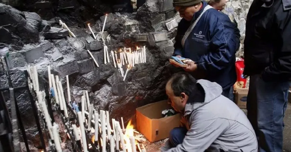 Este domingo se realiza la misa en el predio de la Virgen de las Nieves