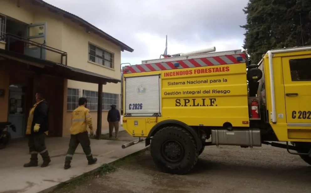 Directivas de la escuela Cailén y el Maternal piden una urgente solución a la falta de agua potable