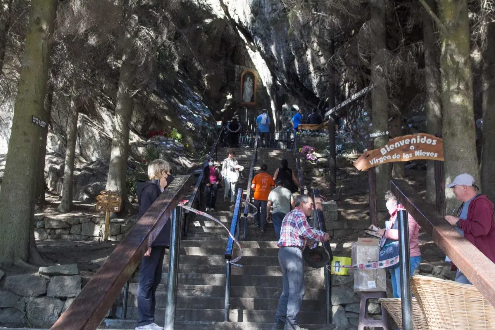 Hay dos lugares sagrados habilitados en Bariloche.