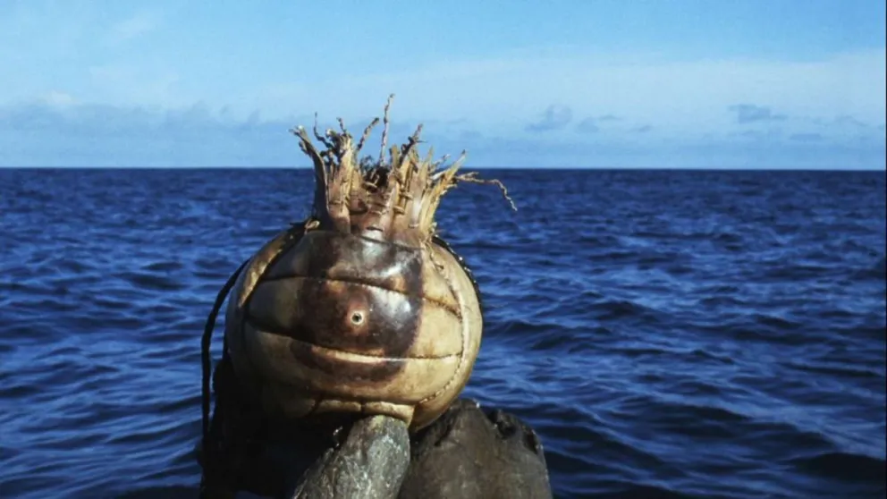 ¿Cuánto pagarías por una pelota? Se subastó a “Wilson”, de la película “Náufrago”