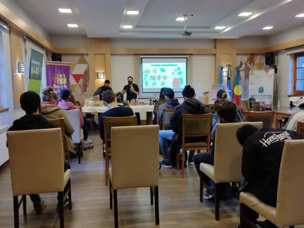 Ya recibieron la capacitación los participantes del torneo Tragos sin Alcohol 2021
