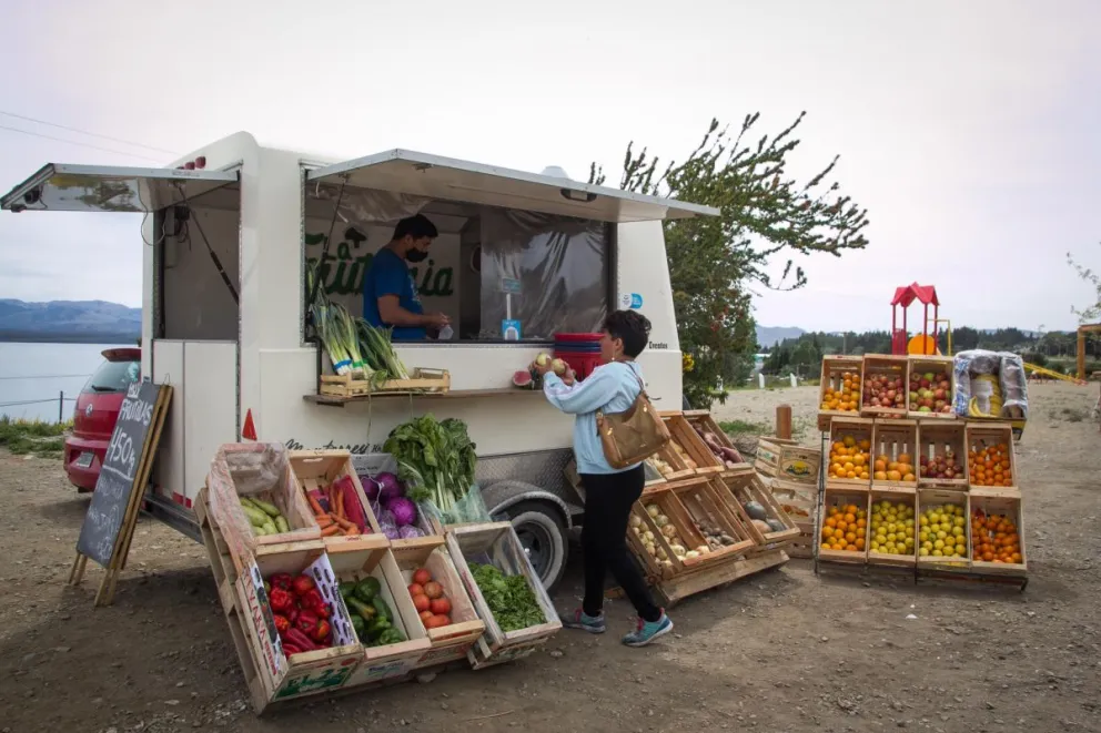 La Comuna reasignará espacios públicos de los food trucks