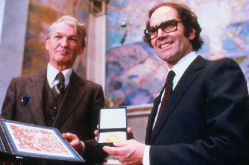 Acerca de la edad y el Nobel