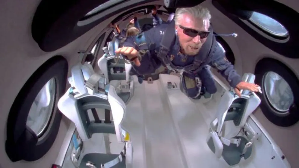 ¿Cuánto sale viajar al espacio con Virgin Galactic? 