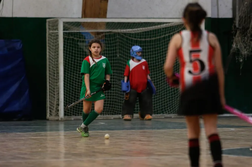 Se jugó la sexta del hockey local 