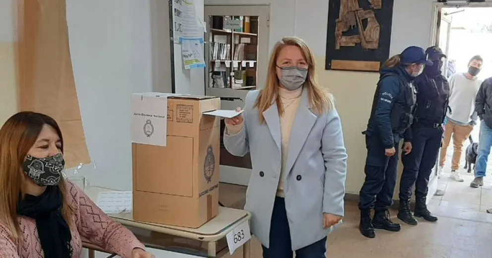 Ana Marks votó con la expectativa de revertir los resultados de las PASO