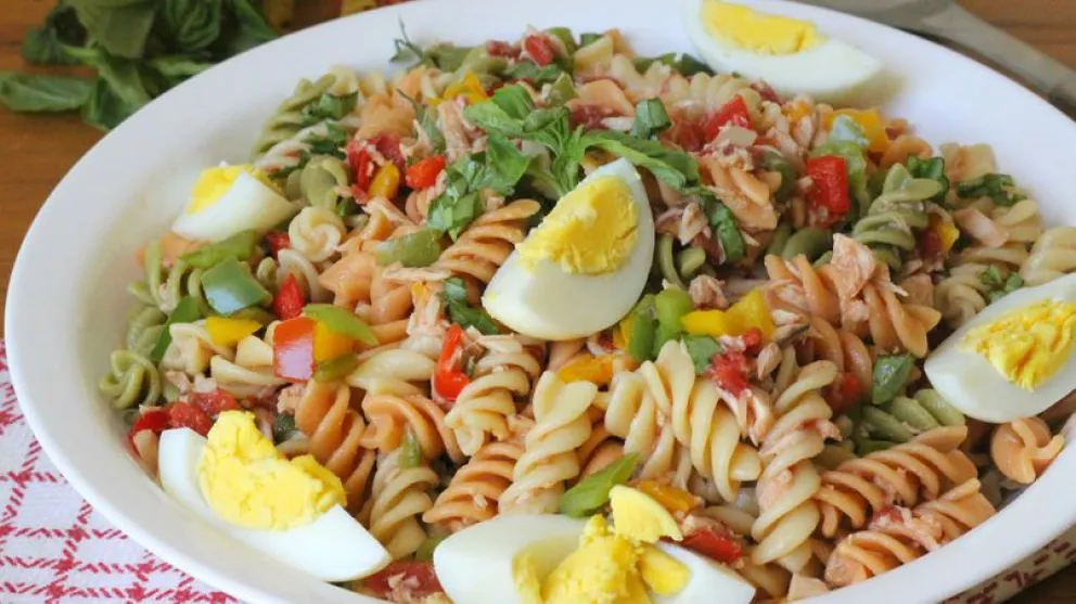 Recetas rápidas: 3 ensaladas fáciles con pasta