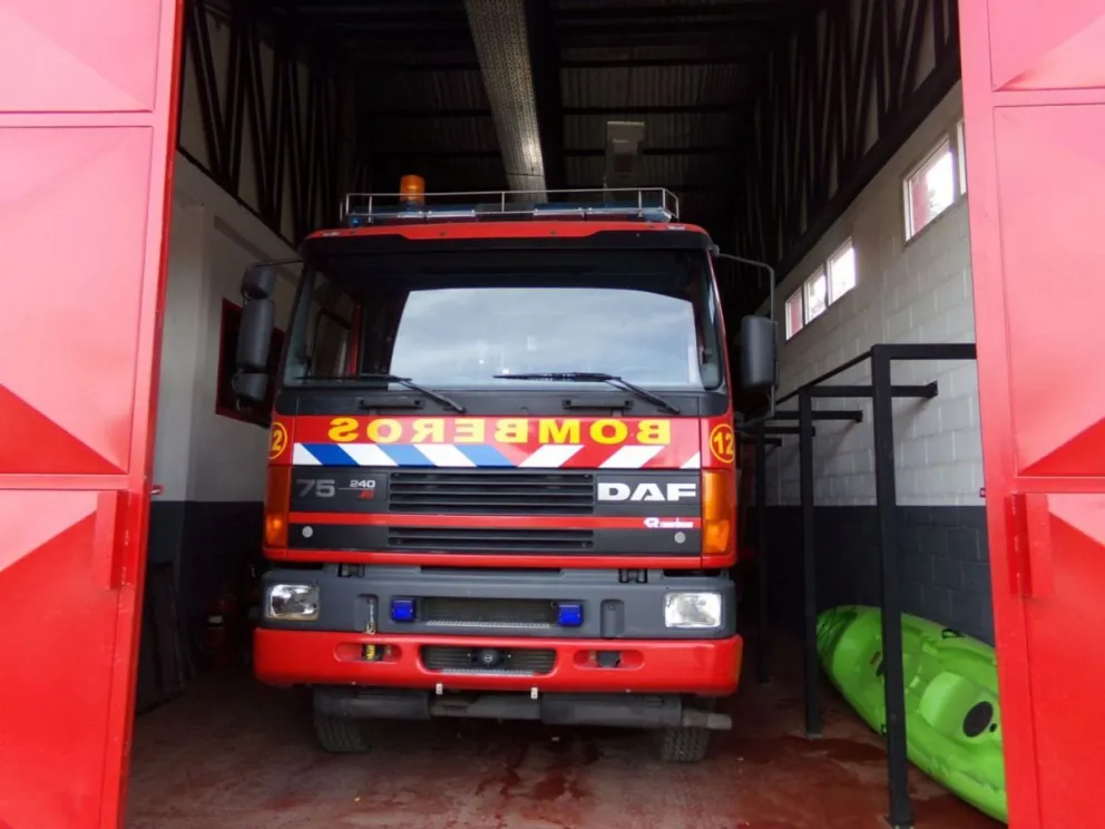 Bomberos Dina Huapi aclaró que el presunto homicida no pertenece a su cuerpo activo  