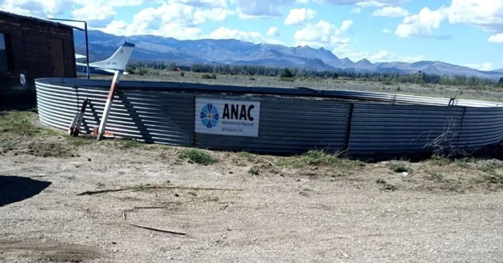 La ANAC desautorizó a su funcionaria local y habilitó los vuelos del helicóptero y los aviones