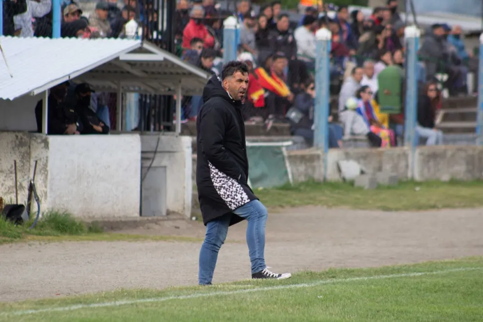 Mario Martínez: “Por hoy cierro el ciclo en Cruz del Sur”