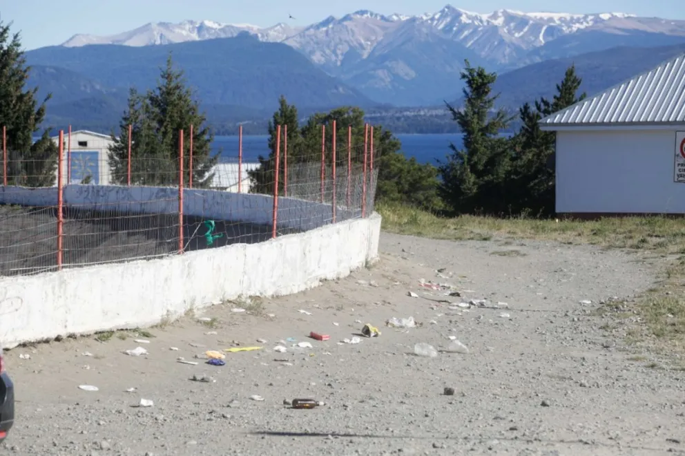 Después de la Semana de la Juventud, la basura