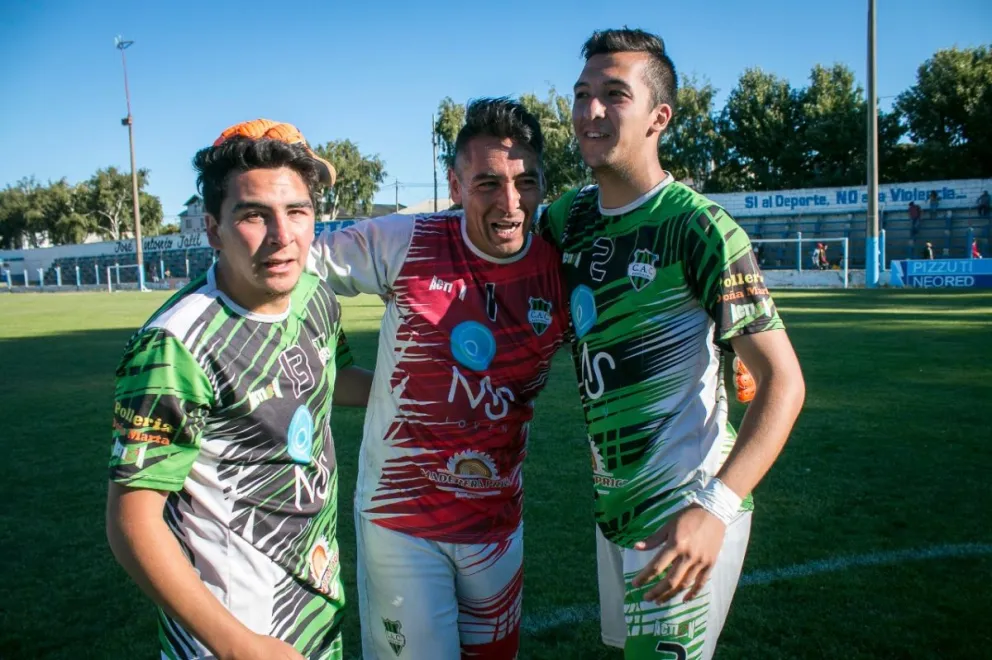 Hasta siempre, Víctor: el mundo del fútbol local te va a extrañar
