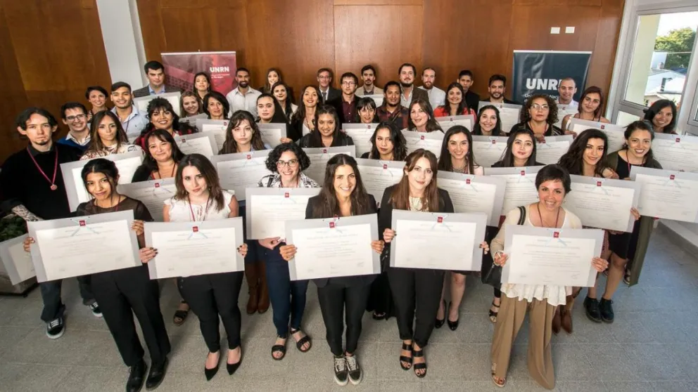 43 nuevos profesionales se graduaron en la UNRN 