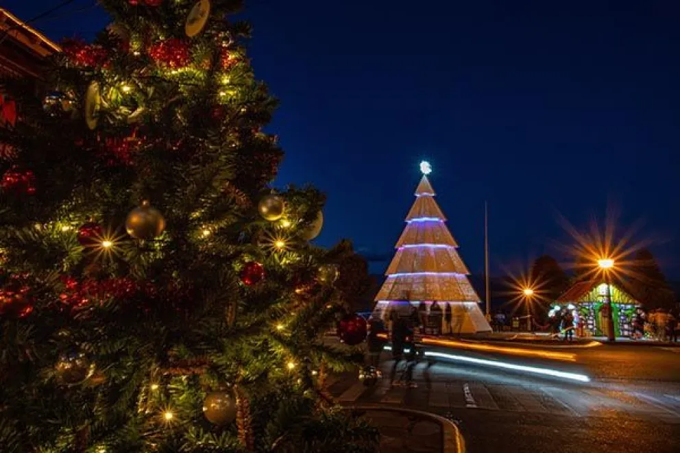 Esta noche se enciende el árbol de Navidad en el Centro Cívico