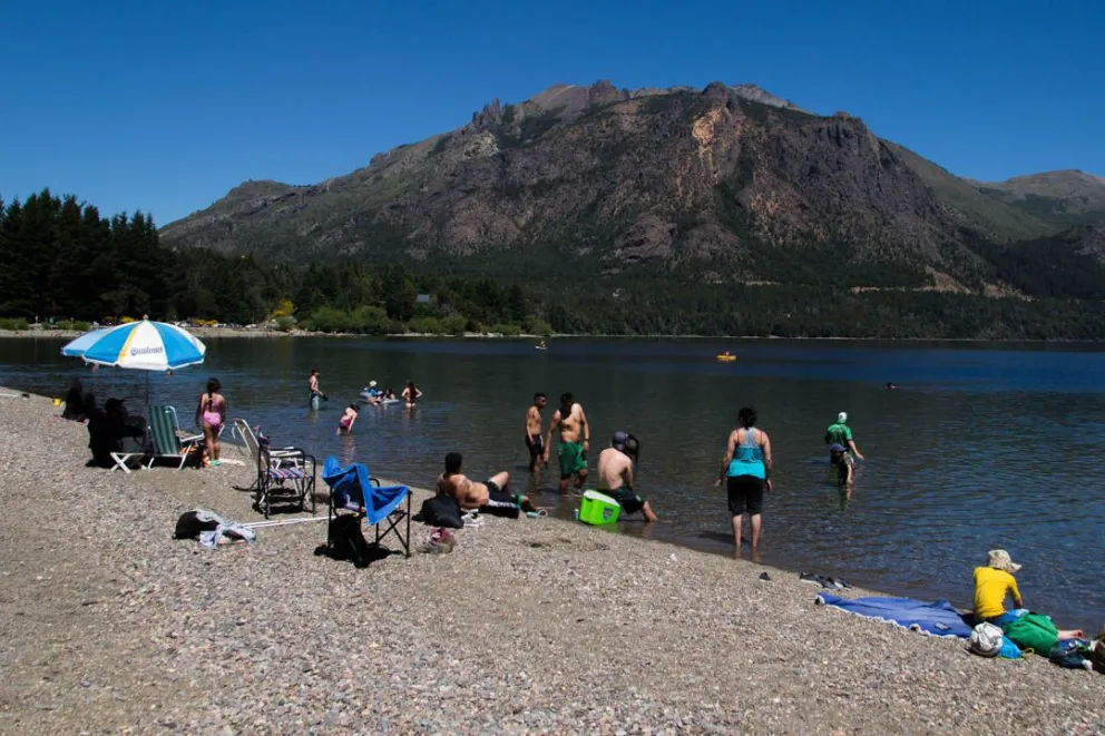 Ola de calor en Bariloche y la región: qué saber para proteger a niños y niñas