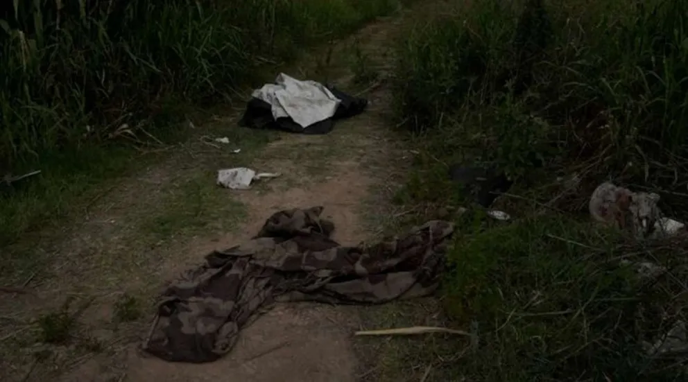 Brutal asesinato de una pareja: el cuerpo de la mujer habría recibido al menos 15 balazos