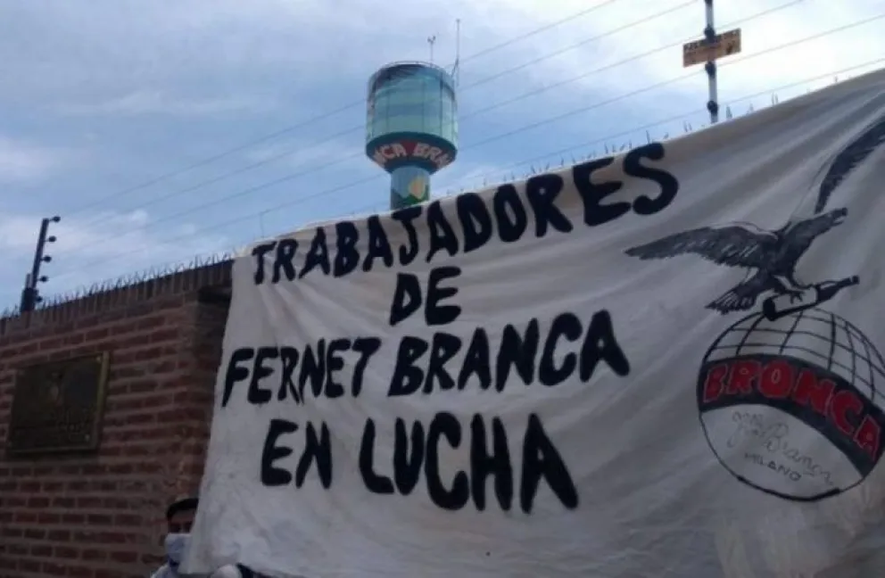 ¿Navidad sin fernet?: Importante fábrica de paro