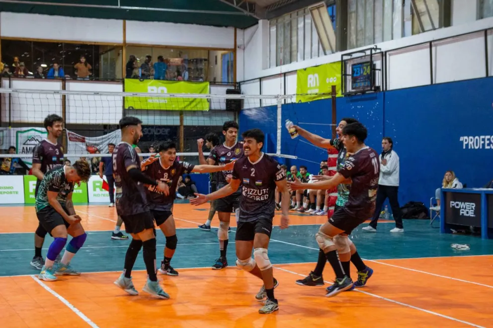 Invitan a una capacitación provincial de arbitraje de vóley