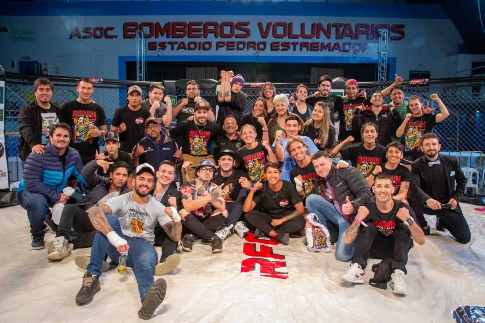 Bomberos vibró con las batallas del Ronin Fight 7