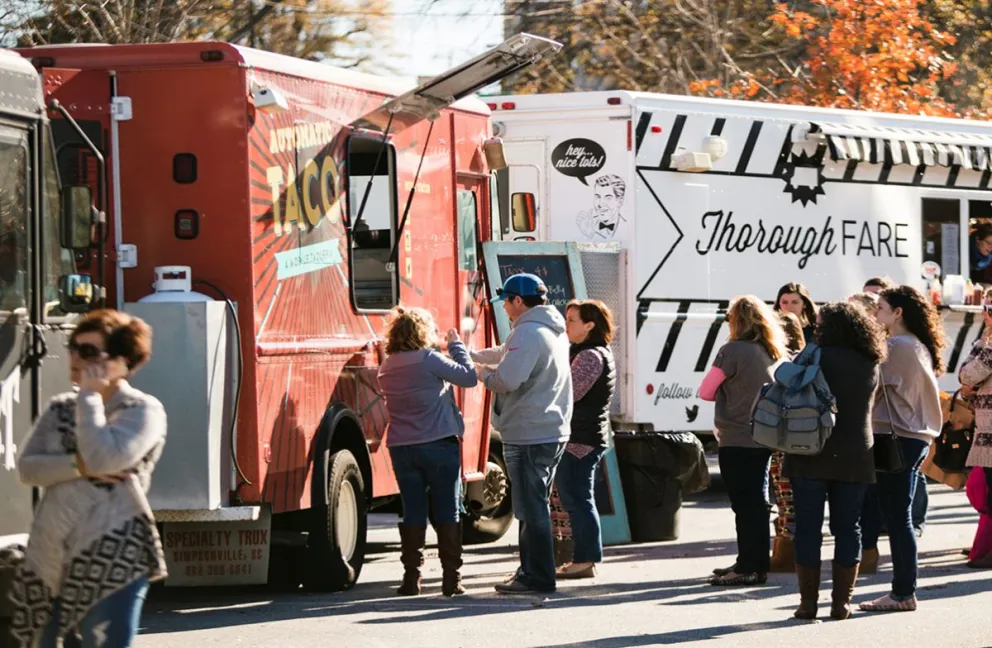 Mapuches se oponen a la instalación de “food truks” en el lago Correntoso