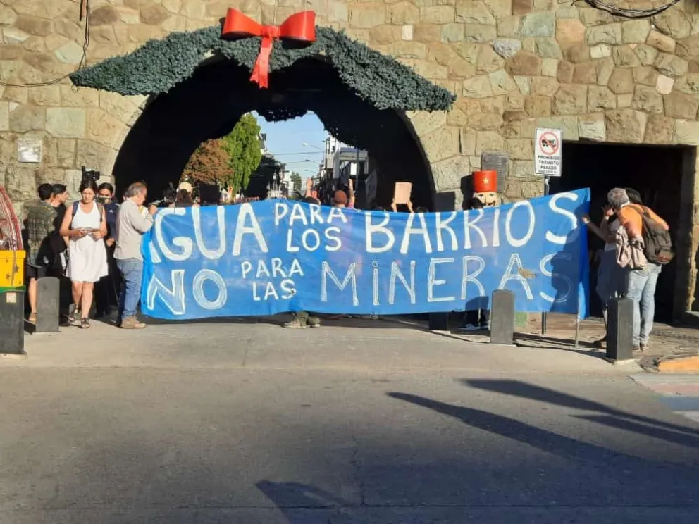 Convocan a una intervención contra la ley de zonificación minera