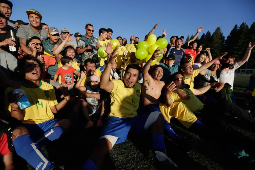 Pincharratas y Gamberro los campeones en senior y veteranos 
