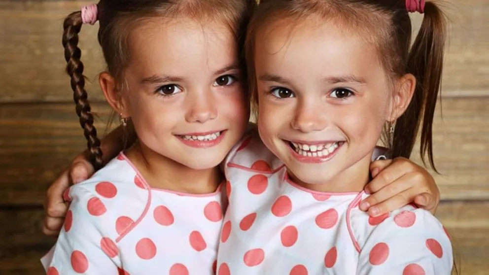 Hoy 21 de diciembre es el Día de los Gemelos: Datos curiosos sobre estos hermanos