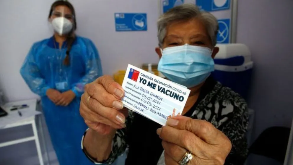 Chile aplicará una cuarta dosis de vacuna anti-Covid a partir de febrero